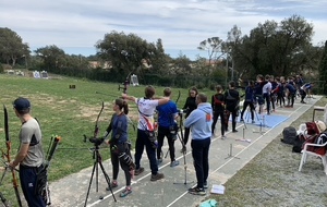 Les Pôles France Relève de Bordeaux, Dijon et Nancy sont en stage cette semaine au CREPS PACA site de Boulouris
Des conditions plus que printanières sur ces premiers jours de stage ont optimisé les conditions d'entrainement
L’occasion pour ces archers de préparer la saison sportive et mettre en place des situations de confrontation.
C’est également l’occasion pour 8 « anciens » du Pôle Espoirs de revenir s’entrainer sur le site qui les a vus se révéler
